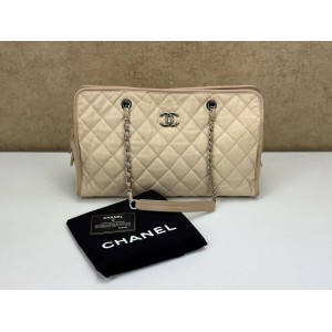 CHANEL A66806 FRENCH RIVIERA ZIP SHOPPING TOTE